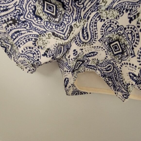 Romeo & Juliet Romper Couture‎ Blue Ivory Paisley Roll Tab Sleeve Medium NEW NWT - Picture 8 of 11